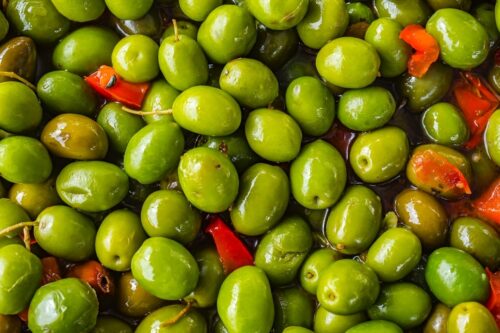 Qu'est-ce qu'on peut faire avec le vinaigre des cornichons ?